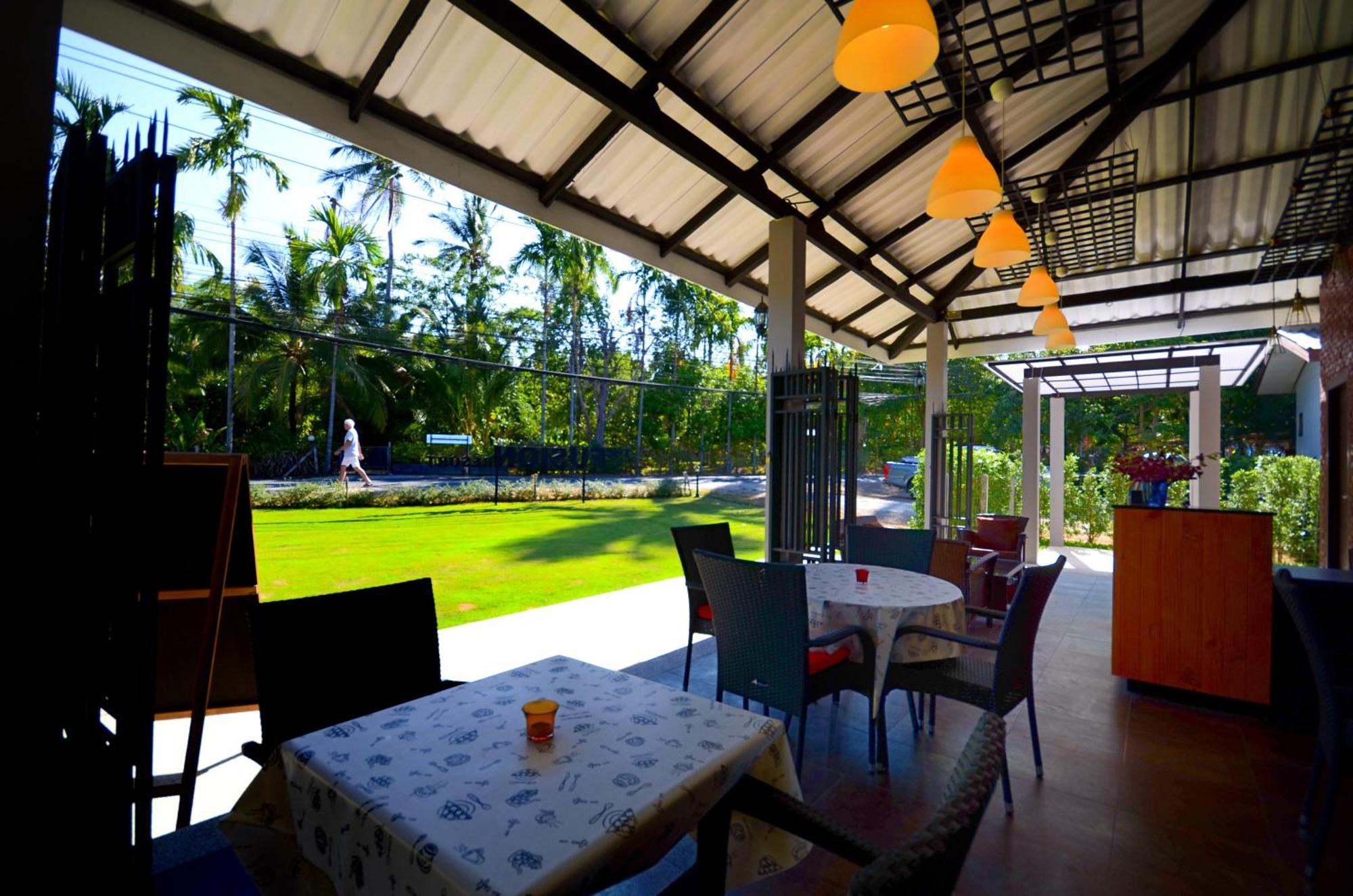 The Fusion Resort Hotel Chalong Esterno foto