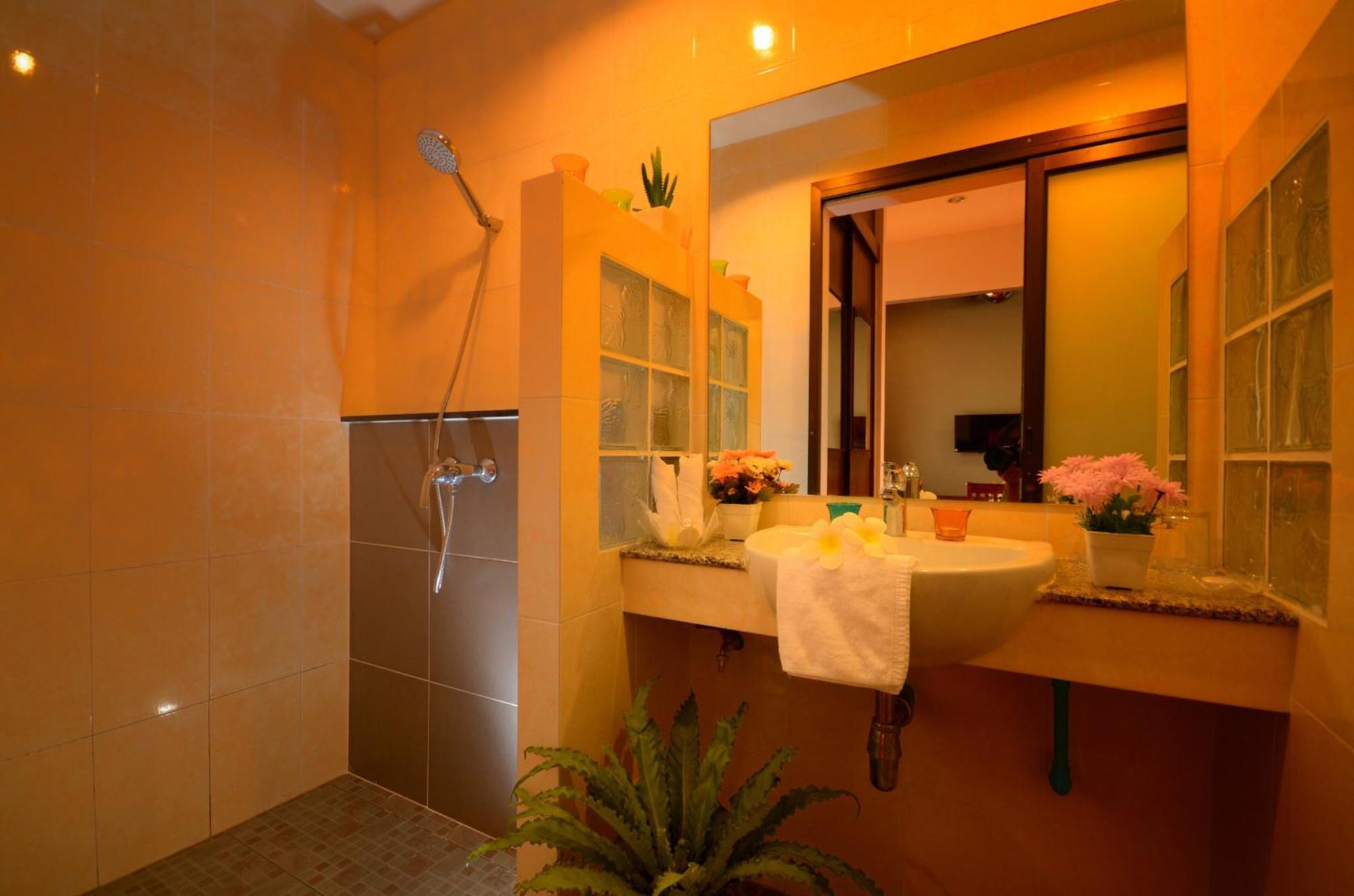 The Fusion Resort Hotel Chalong Esterno foto