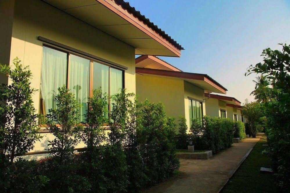 The Fusion Resort Hotel Chalong Esterno foto